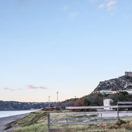 Maddareti Tatil Evi